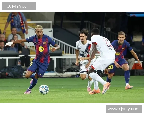 皇马与巴萨巅峰对决再度上演激情四溢的西班牙国家德比之战